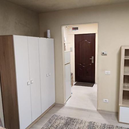 Home Uranus Brasov Luaran gambar