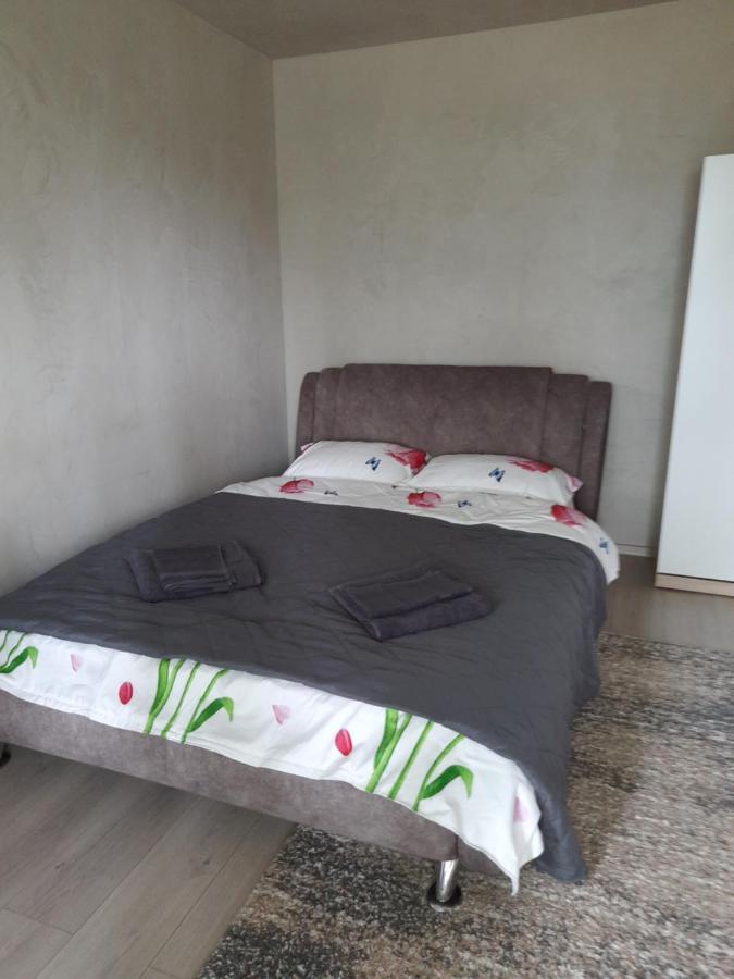 Home Uranus Brasov Luaran gambar