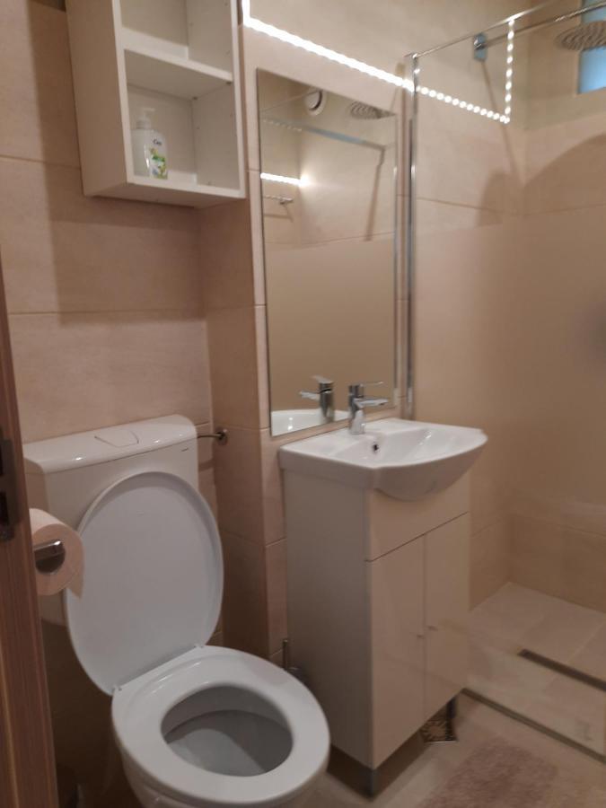 Home Uranus Brasov Luaran gambar