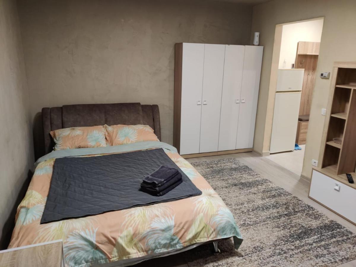 Home Uranus Brasov Luaran gambar