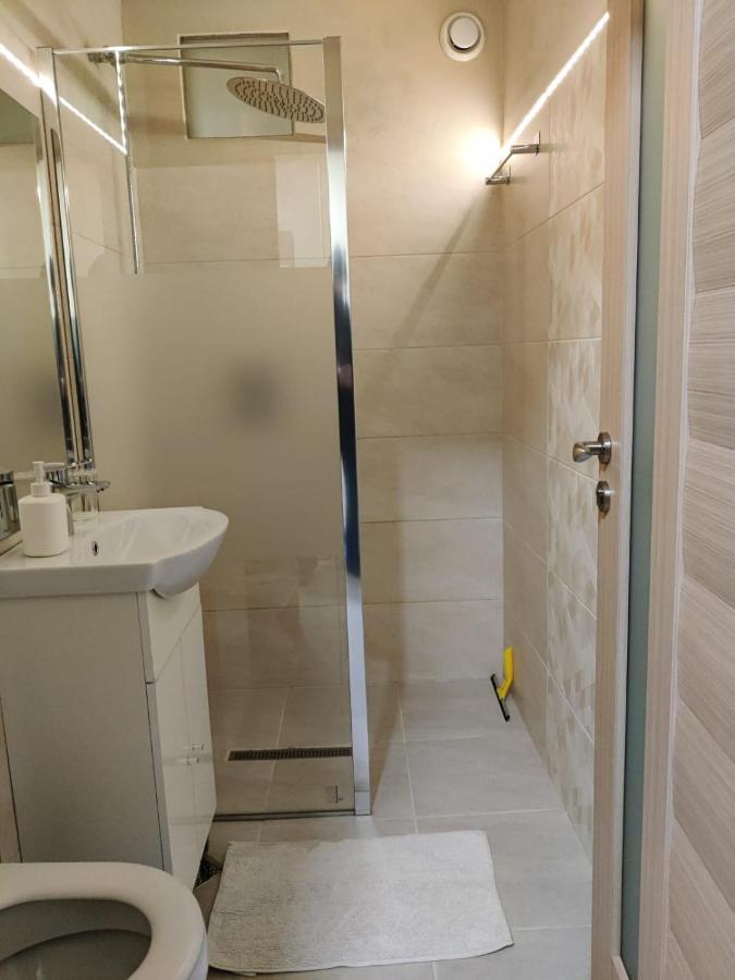 Home Uranus Brasov Luaran gambar